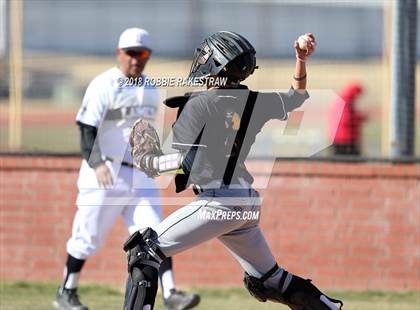 Thumbnail 3 in Crandall vs Lamesa (Levelland Tournament) photogallery.