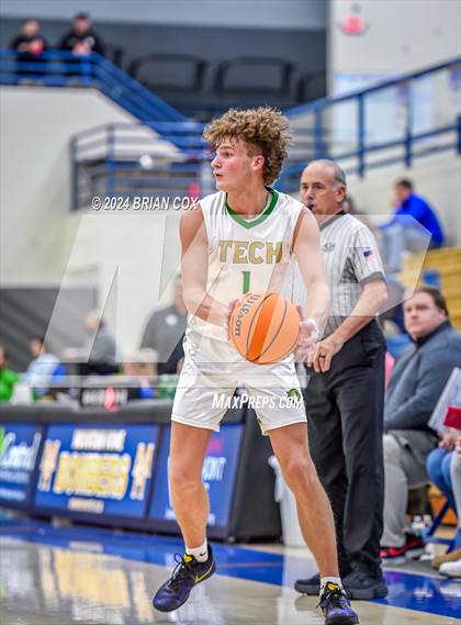 Thumbnail 3 in Flippin vs Greene County Tech (Ultimate Auto Tournament) photogallery.