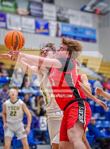 Thumbnail 2 in Flippin vs Greene County Tech (Ultimate Auto Tournament) photogallery.
