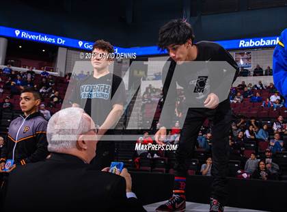 Thumbnail 1 in CIF State Boys Wrestling Championships (Awards) photogallery.