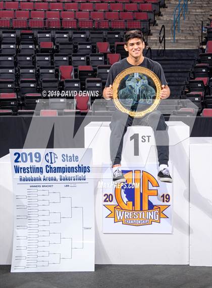 Thumbnail 1 in CIF State Boys Wrestling Championships (Awards) photogallery.