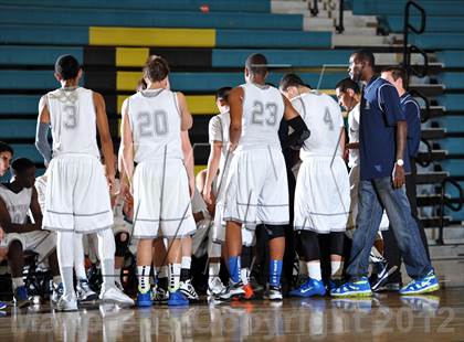 Thumbnail 2 in San Marcos vs. Mater Dei (Eagle Invitational) photogallery.