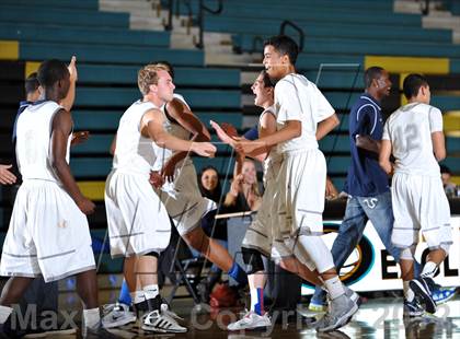 Thumbnail 2 in San Marcos vs. Mater Dei (Eagle Invitational) photogallery.