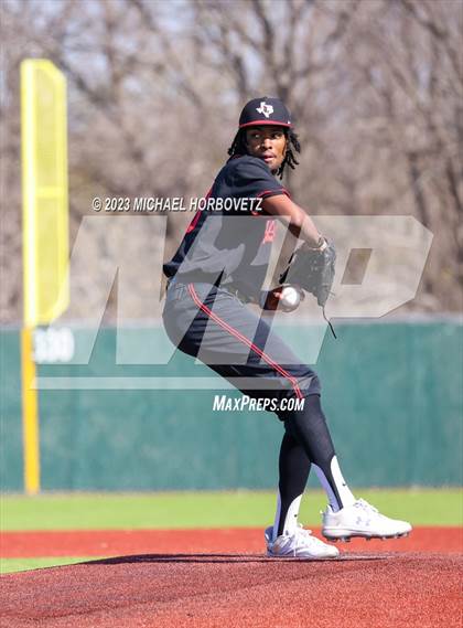Thumbnail 2 in Lovejoy vs. Highland Park photogallery.