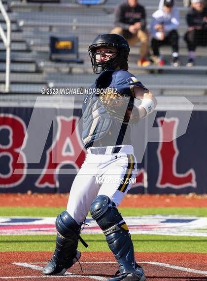 Thumbnail 3 in Lovejoy vs. Highland Park photogallery.
