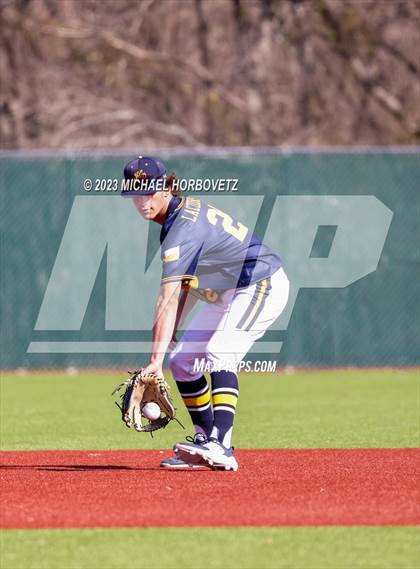 Thumbnail 2 in Lovejoy vs. Highland Park photogallery.