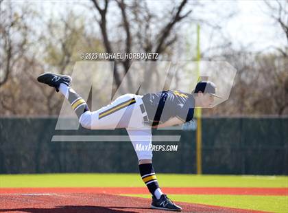 Thumbnail 2 in Lovejoy vs. Highland Park photogallery.