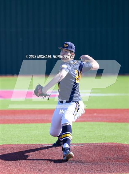 Thumbnail 3 in Lovejoy vs. Highland Park photogallery.