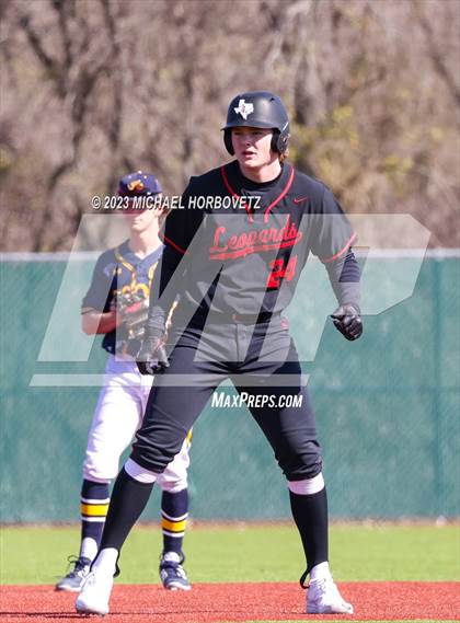Thumbnail 1 in Lovejoy vs. Highland Park photogallery.