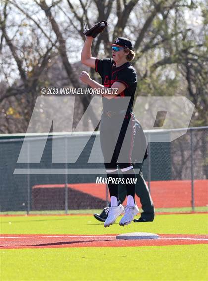 Thumbnail 2 in Lovejoy vs. Highland Park photogallery.