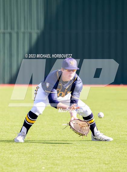 Thumbnail 3 in Lovejoy vs. Highland Park photogallery.