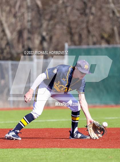 Thumbnail 1 in Lovejoy vs. Highland Park photogallery.