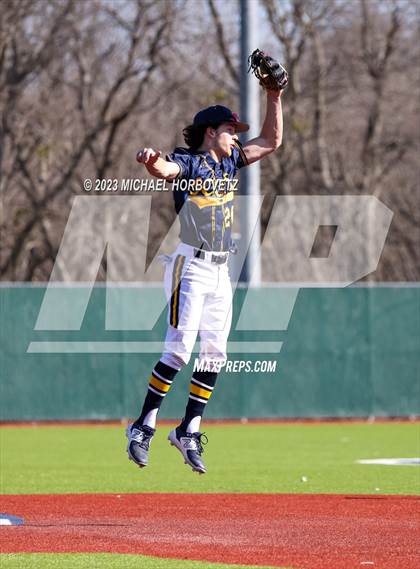 Thumbnail 1 in Lovejoy vs. Highland Park photogallery.