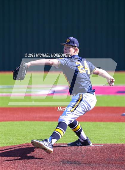 Thumbnail 3 in Lovejoy vs. Highland Park photogallery.
