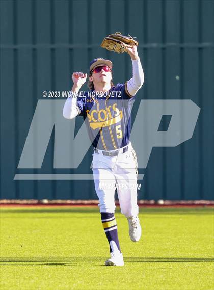 Thumbnail 2 in Lovejoy vs. Highland Park photogallery.