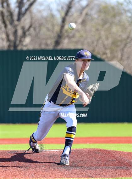 Thumbnail 1 in Lovejoy vs. Highland Park photogallery.