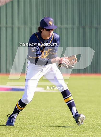 Thumbnail 3 in Lovejoy vs. Highland Park photogallery.