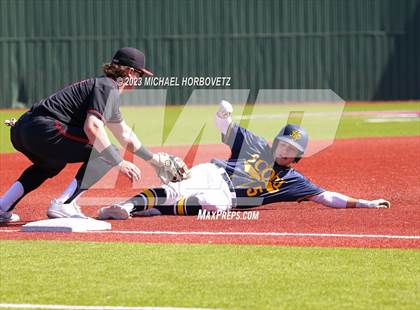 Thumbnail 2 in Lovejoy vs. Highland Park photogallery.