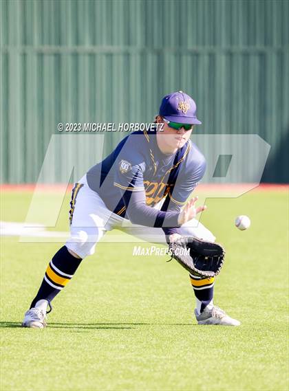Thumbnail 2 in Lovejoy vs. Highland Park photogallery.