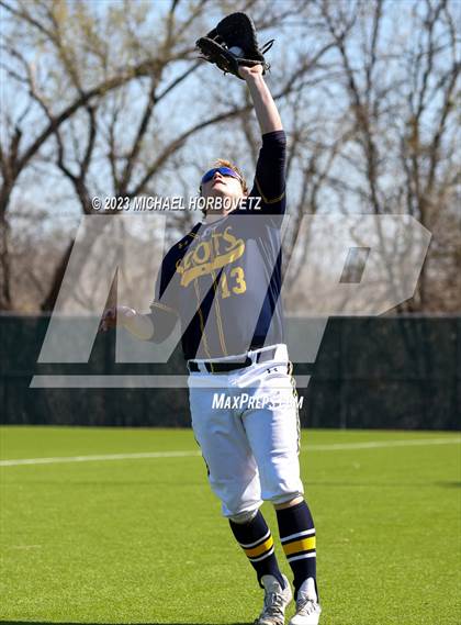 Thumbnail 3 in Lovejoy vs. Highland Park photogallery.