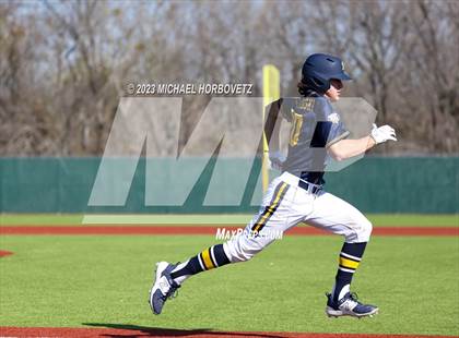 Thumbnail 1 in Lovejoy vs. Highland Park photogallery.