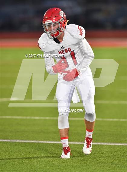 Thumbnail 3 in Holliday @ Ponder photogallery.