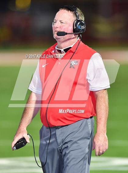 Thumbnail 3 in Holliday @ Ponder photogallery.