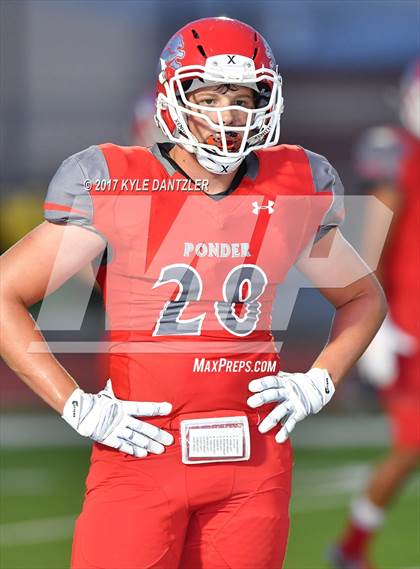 Thumbnail 1 in Holliday @ Ponder photogallery.
