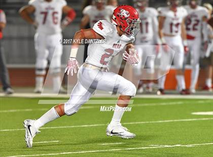 Thumbnail 1 in Holliday @ Ponder photogallery.