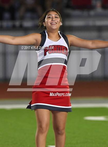Thumbnail 1 in Holliday @ Ponder photogallery.