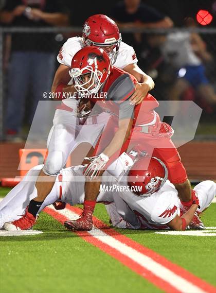 Thumbnail 3 in Holliday @ Ponder photogallery.