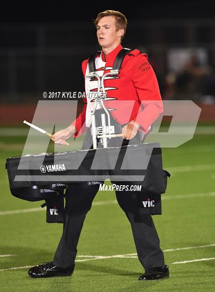 Thumbnail 2 in Holliday @ Ponder photogallery.