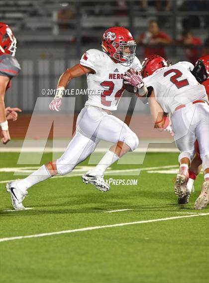 Thumbnail 2 in Holliday @ Ponder photogallery.