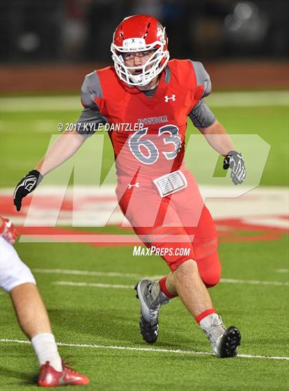 Thumbnail 1 in Holliday @ Ponder photogallery.
