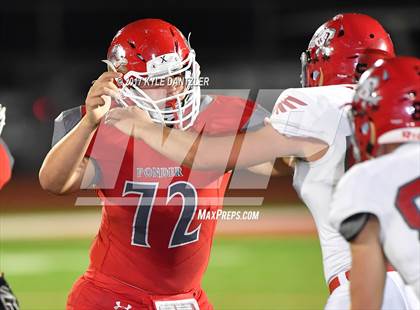 Thumbnail 1 in Holliday @ Ponder photogallery.