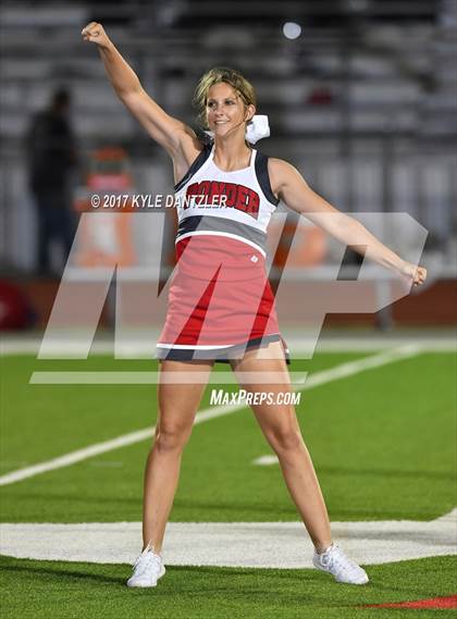 Thumbnail 1 in Holliday @ Ponder photogallery.