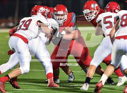 Thumbnail 1 in Holliday @ Ponder photogallery.