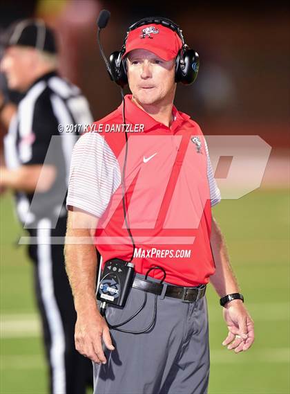 Thumbnail 3 in Holliday @ Ponder photogallery.