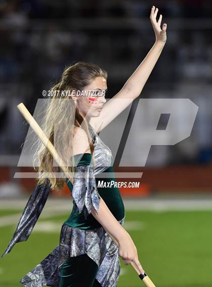 Thumbnail 3 in Holliday @ Ponder photogallery.