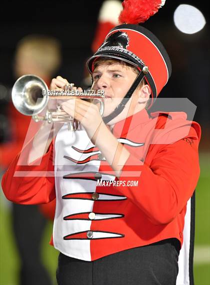 Thumbnail 2 in Holliday @ Ponder photogallery.
