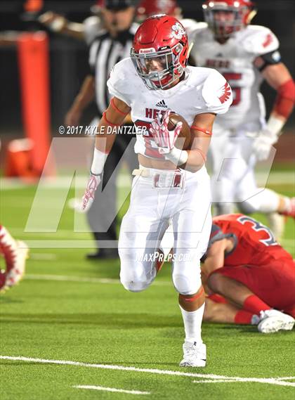 Thumbnail 1 in Holliday @ Ponder photogallery.