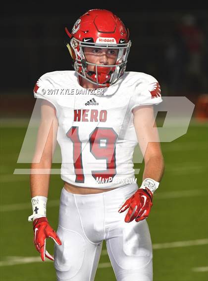 Thumbnail 2 in Holliday @ Ponder photogallery.