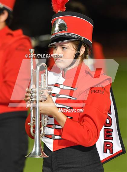 Thumbnail 2 in Holliday @ Ponder photogallery.