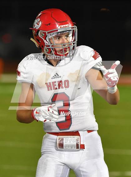 Thumbnail 2 in Holliday @ Ponder photogallery.