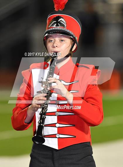 Thumbnail 3 in Holliday @ Ponder photogallery.
