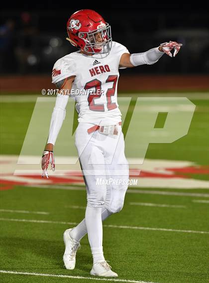 Thumbnail 3 in Holliday @ Ponder photogallery.
