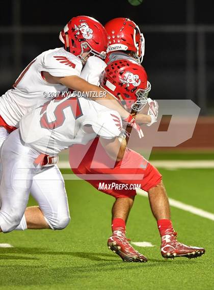 Thumbnail 1 in Holliday @ Ponder photogallery.