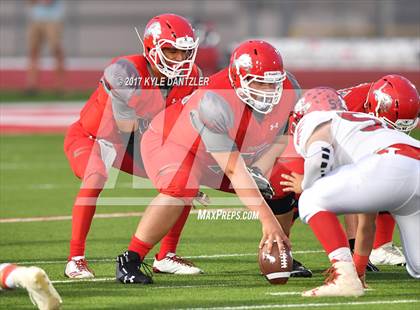 Thumbnail 3 in Holliday @ Ponder photogallery.