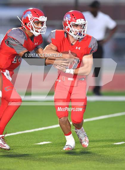 Thumbnail 3 in Holliday @ Ponder photogallery.