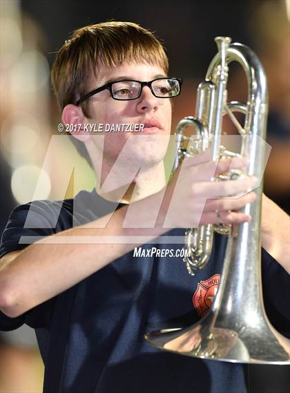 Thumbnail 3 in Holliday @ Ponder photogallery.